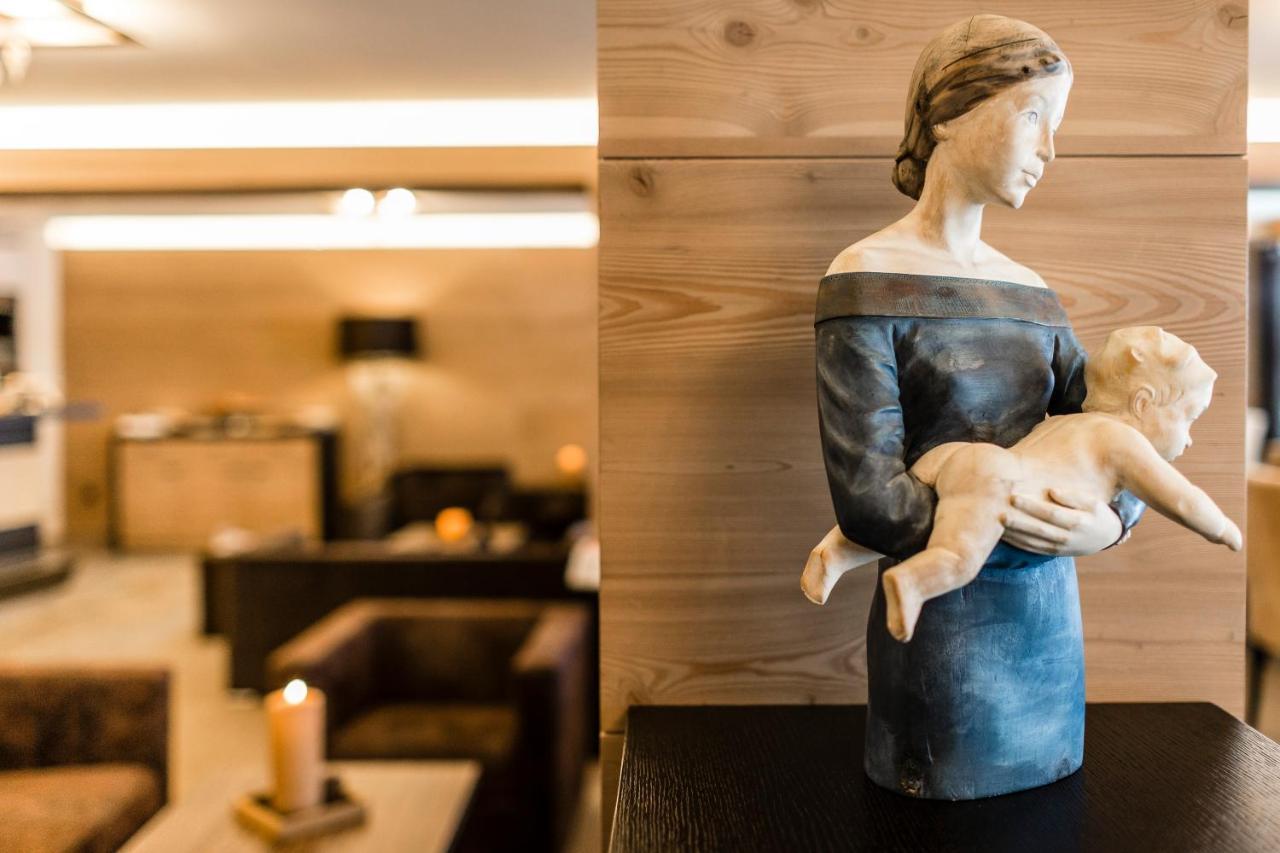 Arthotel Anterleghes - Gardenahotels Selva di Val Gardena Kültér fotó