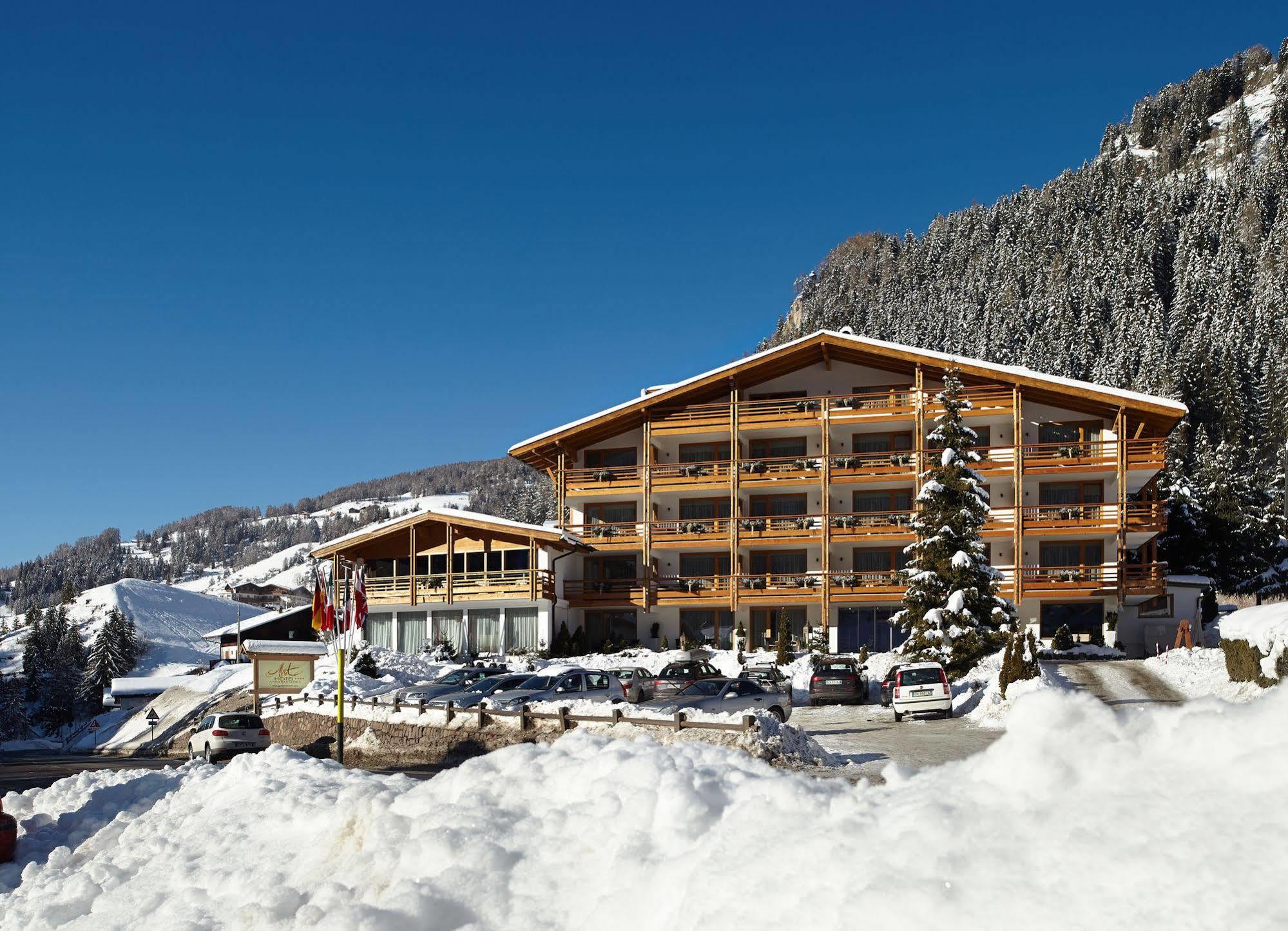 Arthotel Anterleghes - Gardenahotels Selva di Val Gardena Kültér fotó