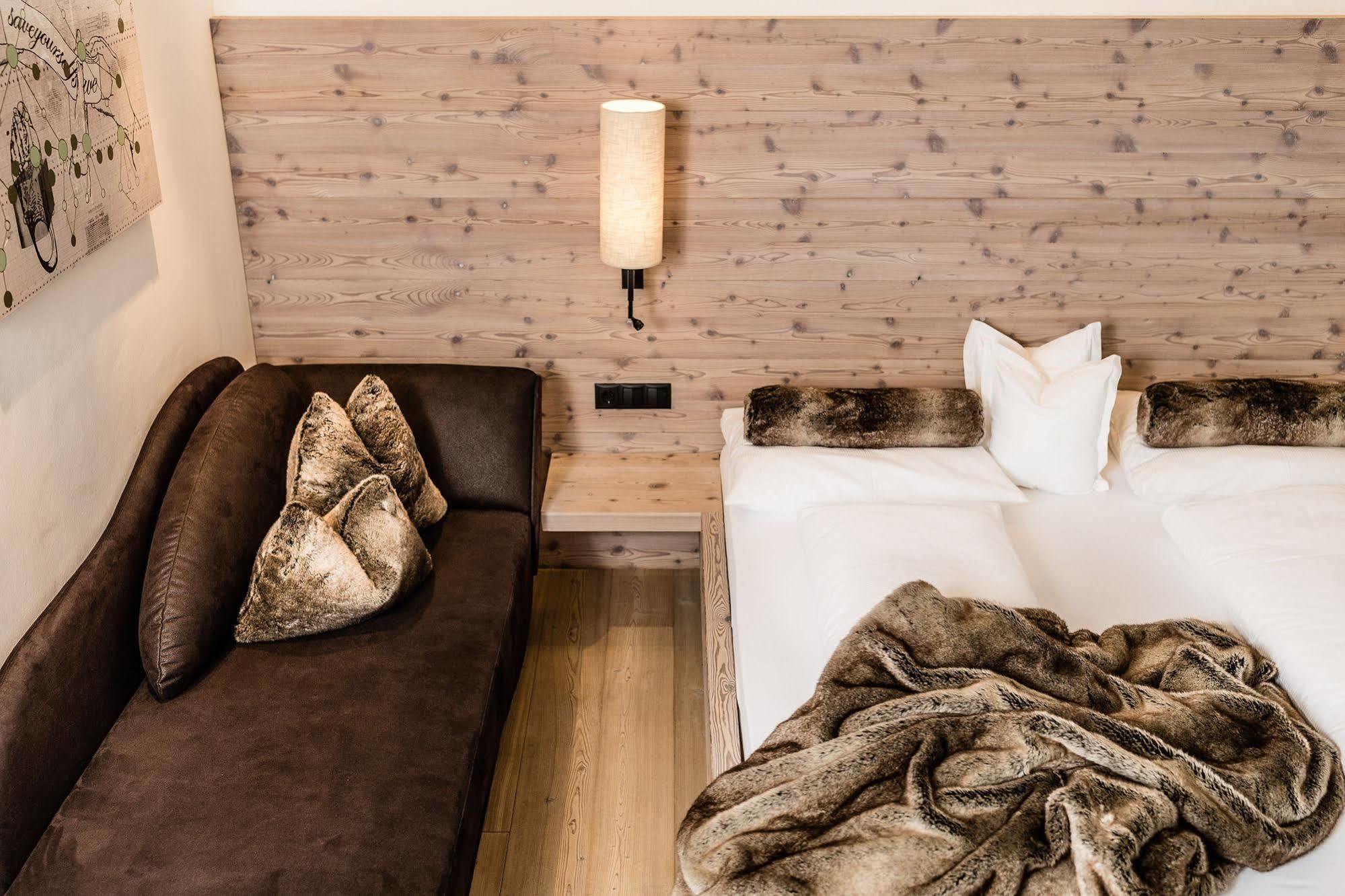 Arthotel Anterleghes - Gardenahotels Selva di Val Gardena Kültér fotó