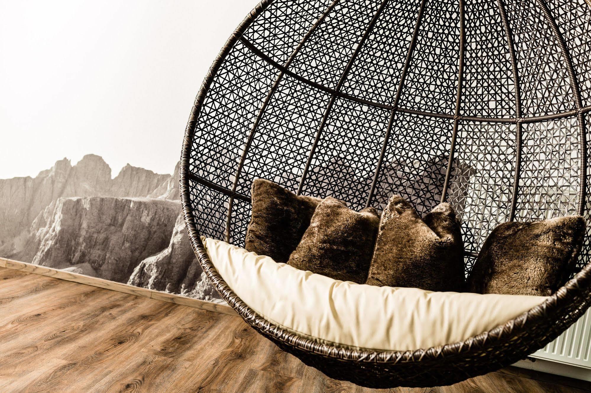 Arthotel Anterleghes - Gardenahotels Selva di Val Gardena Kültér fotó